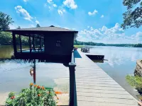 Lakefront with Million Dollar Views on HYCO Lake