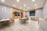 Cheomdan Browndot Hotel