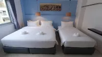 Whale Hostel Cha-Am