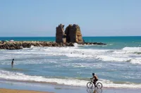 Robi Mare San Pietro house Hotels in Ladispoli