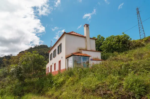 GuestReady – Rustic Charm in Peaceful Madeira - 3-Star
