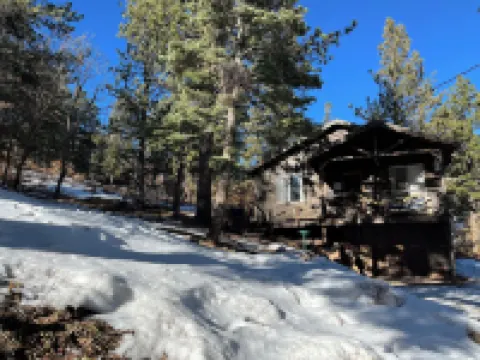 West Peak Cabin in Cuchara, CO 韋爾法諾縣酒店