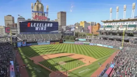 CAL KING BED, FREE PARKING PASS FOR 1 CAR, BY DOWNTOWN & CLINIC Отели рядом с достопримечательностью «Зал славы рок-н-ролла»