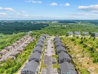 New! 3BR Condo, Private Hot Tub, Close to Strip