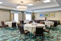 Hampton Inn by Hilton Sudbury, Ontario - sarapan