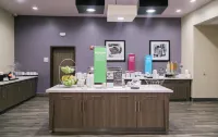 Hampton Inn & Suites Amarillo-East - breakfast