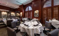 Hilton Naples