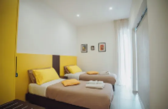 Victoria Apartments: Capri | 5 mins from Pompeii Ruins