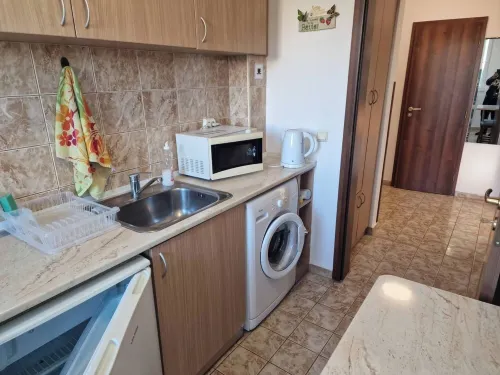 Charming 2-bedroom apartment with WiFi, AC in fabulous Varna