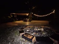 Villa Verde con Jacuzzi y Malla Catamarán Hotels in Guarne