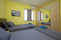 2-bedroom luxury villa surrounded by mountain views just minutes from the beach Отели в г. 