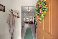 Private Retreat w/ Golf Views – Quiet & Peaceful