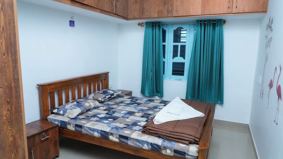 Spacious 6-bedroom farmhouse with Camping site Near Bengaluru