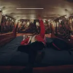 VW Combi in the forest with mountain view Hotels in Sutatausa