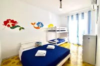 Accogliente Villino Fronte Mare Hotels in Falerna