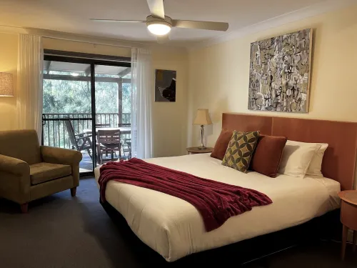 Trinkeyroo - Unique Cypress Lakes Villa