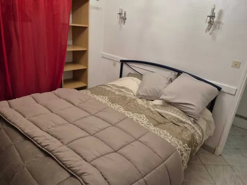 Superb Six Four beach apartment 300 m from the sea