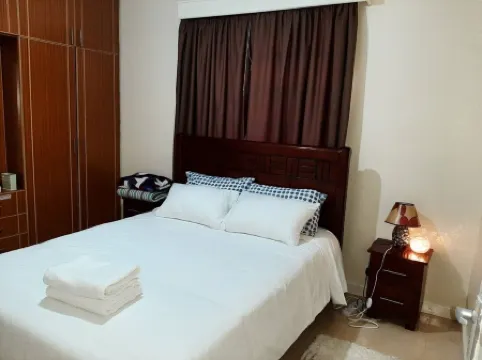 Evergreen Apt; a 3 BR flat in a great location