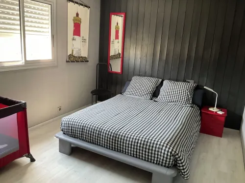 TY NOUCHKA.    GROUND FLOOR HOUSE.ON 1300M2 OF GREENERY MORBIHAN PLUVIGNER.