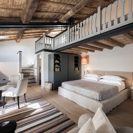 Boutique Guesthouse GIUS La Damaglück