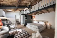 Boutique Guesthouse GIUS La Damaglück Hotels in Costermano