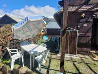 Cosy family chalet for 4 people. Pets allowed. 바르셀로넷트 호텔