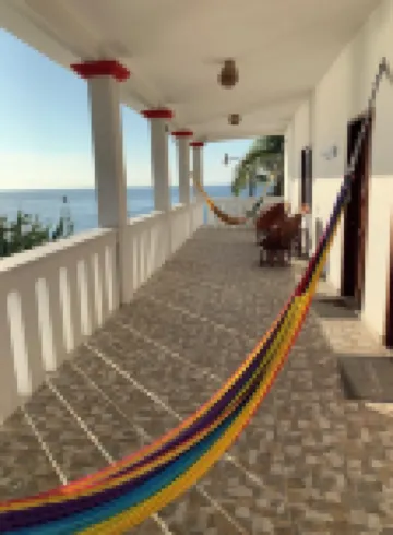 Casa El Delfin, 2nd Floor-Apt. 2 - Estacahuite