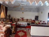 Appart Décoration Traditionnelle Bien Équipé 10 min Loin de Plage D'aglou Hotels in Tiznit