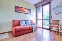 Lake Maggiore - Elegant Apartment with Pool