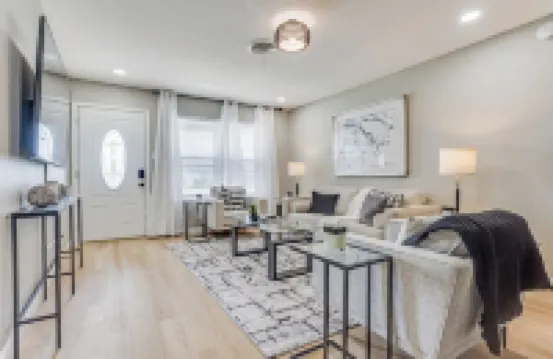 Charming, nicely furnished, 4-bedroom House in Richardson