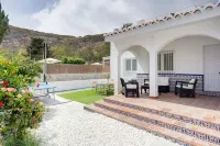 Comeback Hotel California Hotels in Calahonda