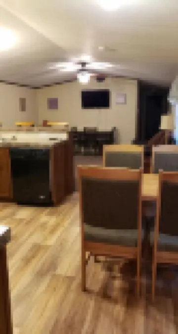 Spacious 3 BD/2 BA home close to 69 and 9A Hwy