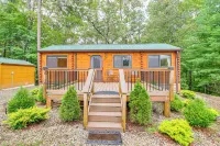 15 Mi to Blue Ridge: Forested Cabin w/ Decks! - 3-Star