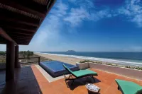 Casa de Olas Hotels in Zihuatanejo de Azueta