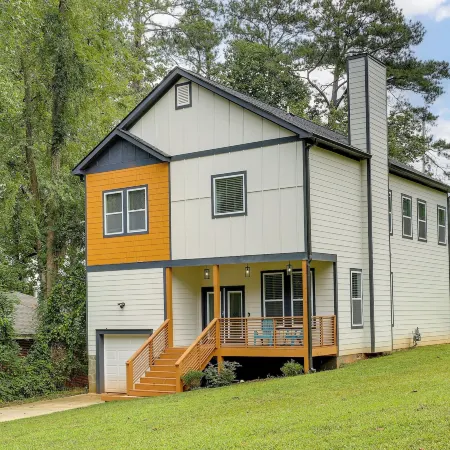 Modern Decatur Home ~ 7 Mi to Atlanta!