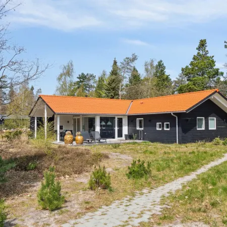 "Rikkie" - 150m to the Fjord Hotels in Rorvig