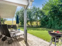 "Alvina" - 45m from the sea