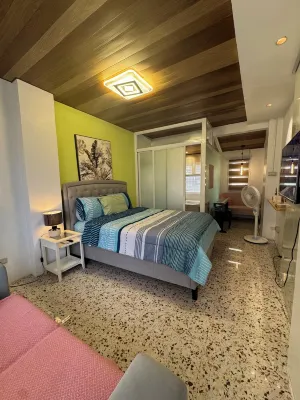 Amelia’s Place Hotels in 