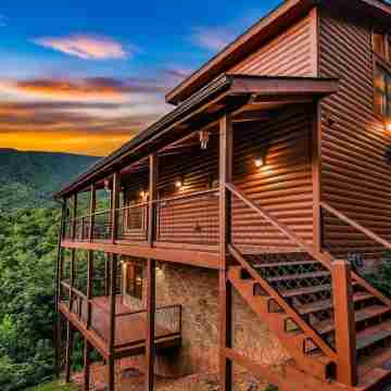 Ali's Dream 3 Bedroom Cabin by RedAwning Hotel Exterior