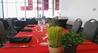 Grand Times Hotel Laval - Centropolis - breakfast