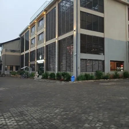 Enkipai Hill Hotel
