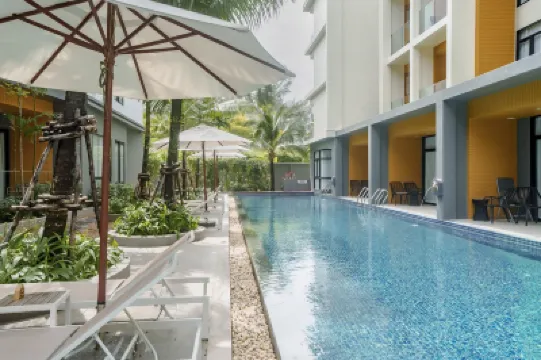 Pool View Condo 2204, Wyndham Garden Resort Hotels in Nai Ton Beach