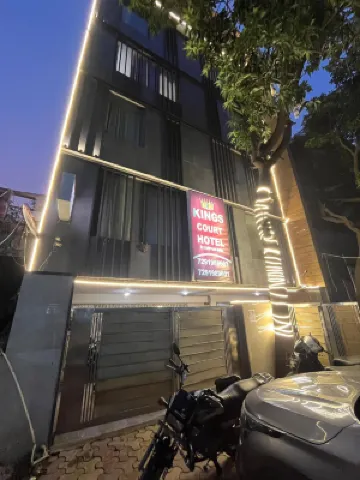 โรงแรม คิงส์ คอร์ท โรงแรมใน