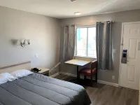 Loyalty Inn Columbus Hotels in Violet Township