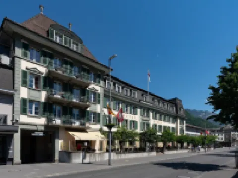 โรงแรมเครบส์ โรงแรมในอินเทอร์ลาเคิน