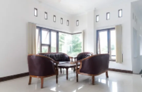 RedDoorz Syariah @ Jalan Ir Haji Juanda Jambi Hotels in Kota Baru