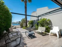Villa in Le Grau du Roi with Stunning Sea Views - Villas