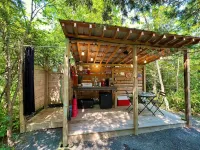 Sexiest Lil Cabin in Saugerties, NY Hotels in Saugerties