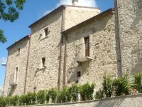 Apartment in Ripabottoni with Panoramic Views Hotels in 