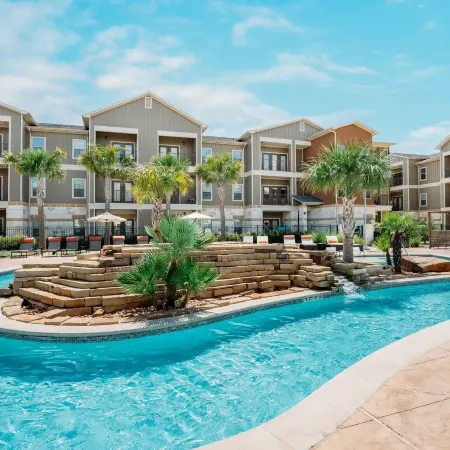 Westpointe Drive Apartments by Landing